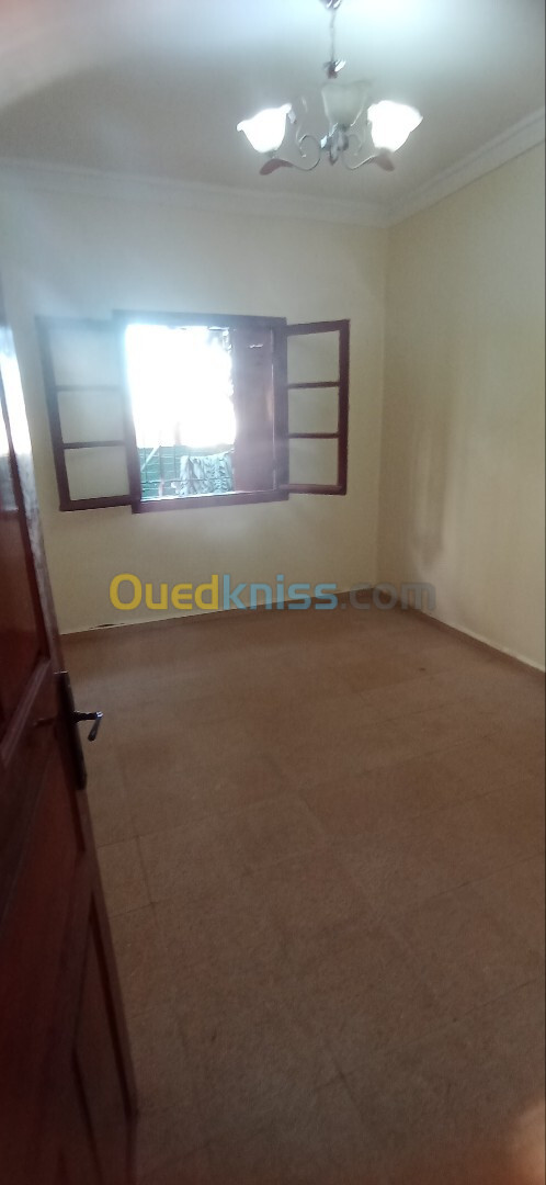 Location Niveau De Villa F3 Alger Kouba