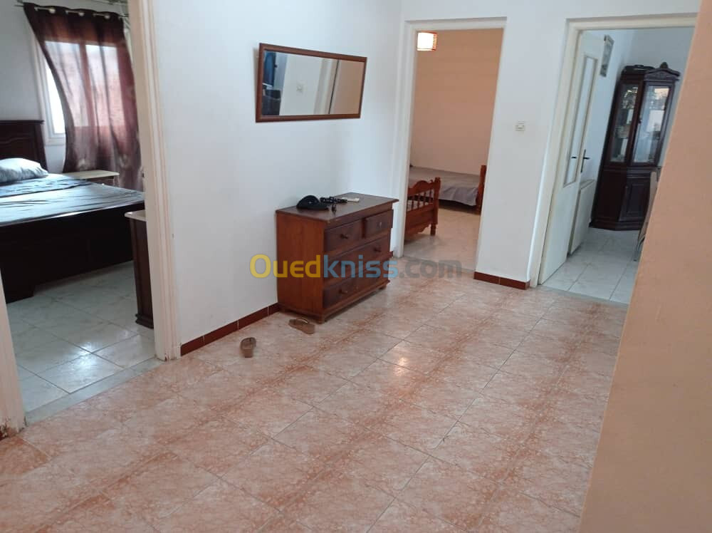 Location Appartement F4 Alger Bir mourad rais