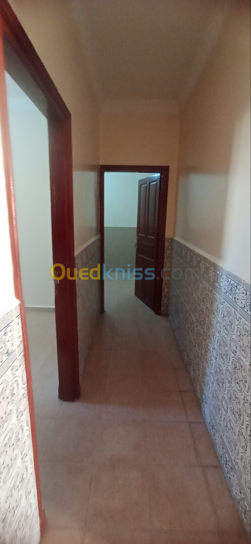 Location Niveau De Villa F3 Alger Kouba