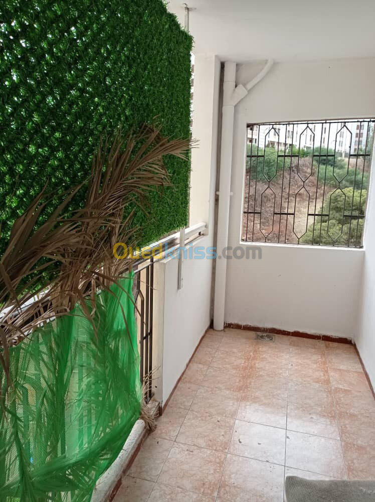 Location Appartement F4 Alger Bir mourad rais