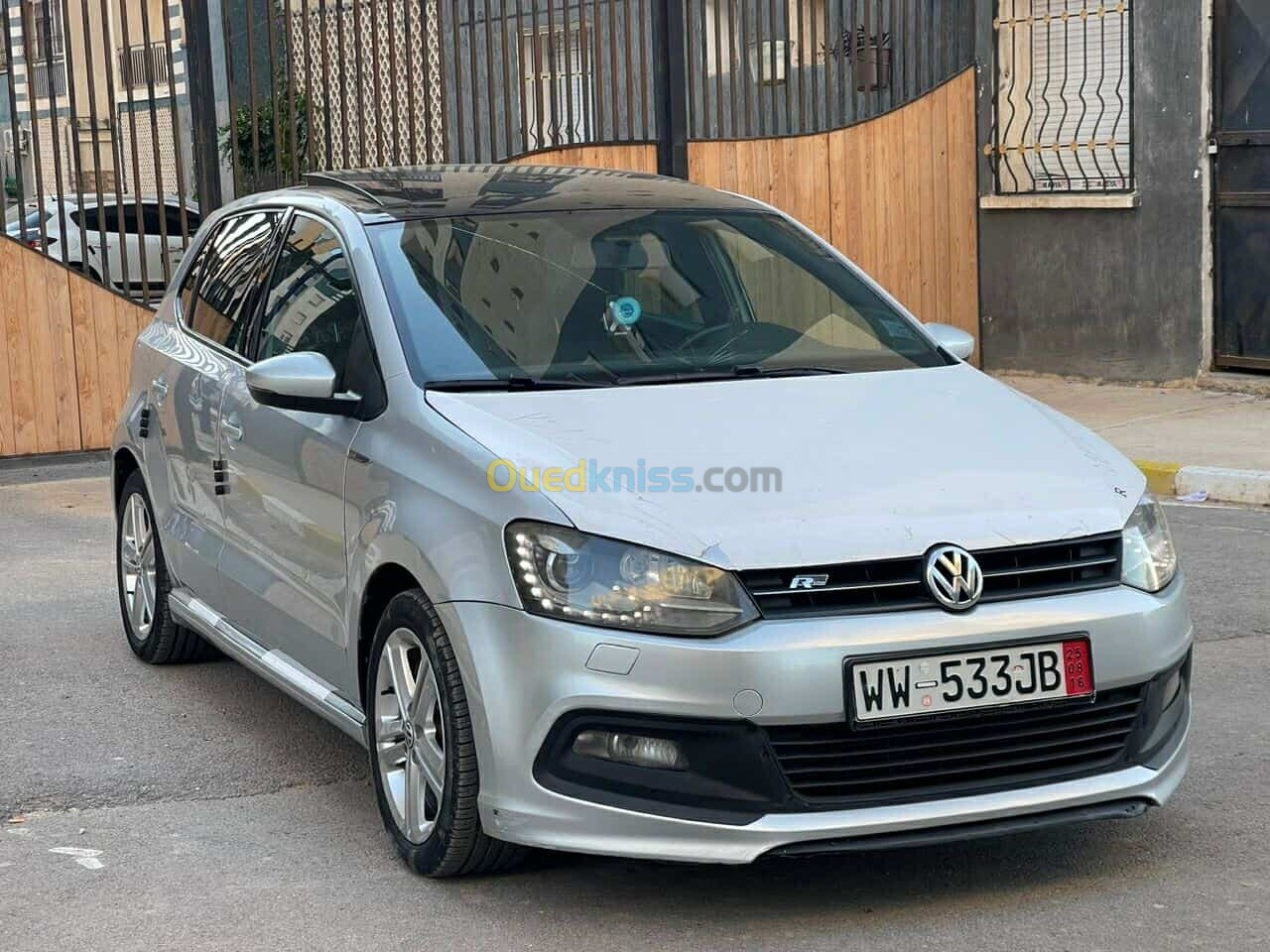 Volkswagen Polo 2014 R-line