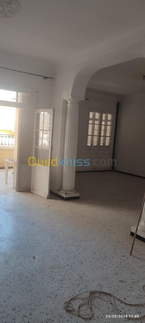 Location Niveau De Villa F7 Alger Ain naadja