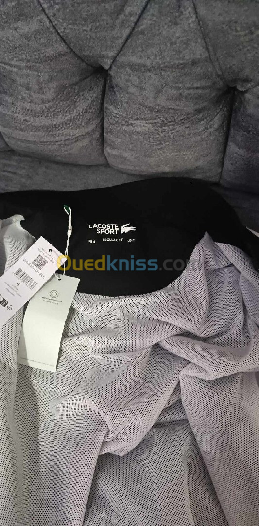 Je vends survêtement Lacoste original