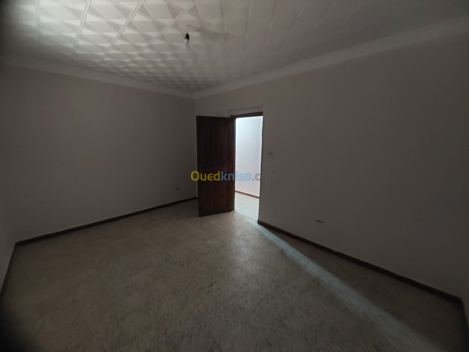 Location Appartement F3 Ouargla Hassi messaoud