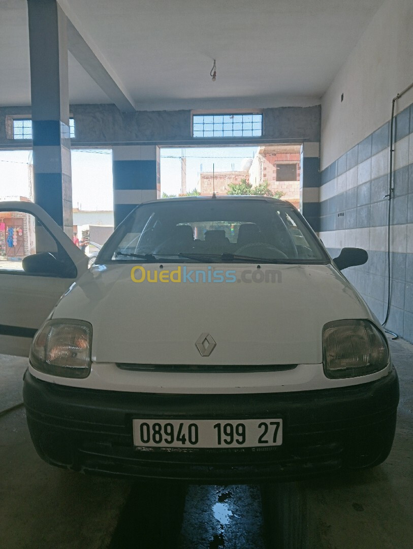 Renault Clio 2 1999 Expression