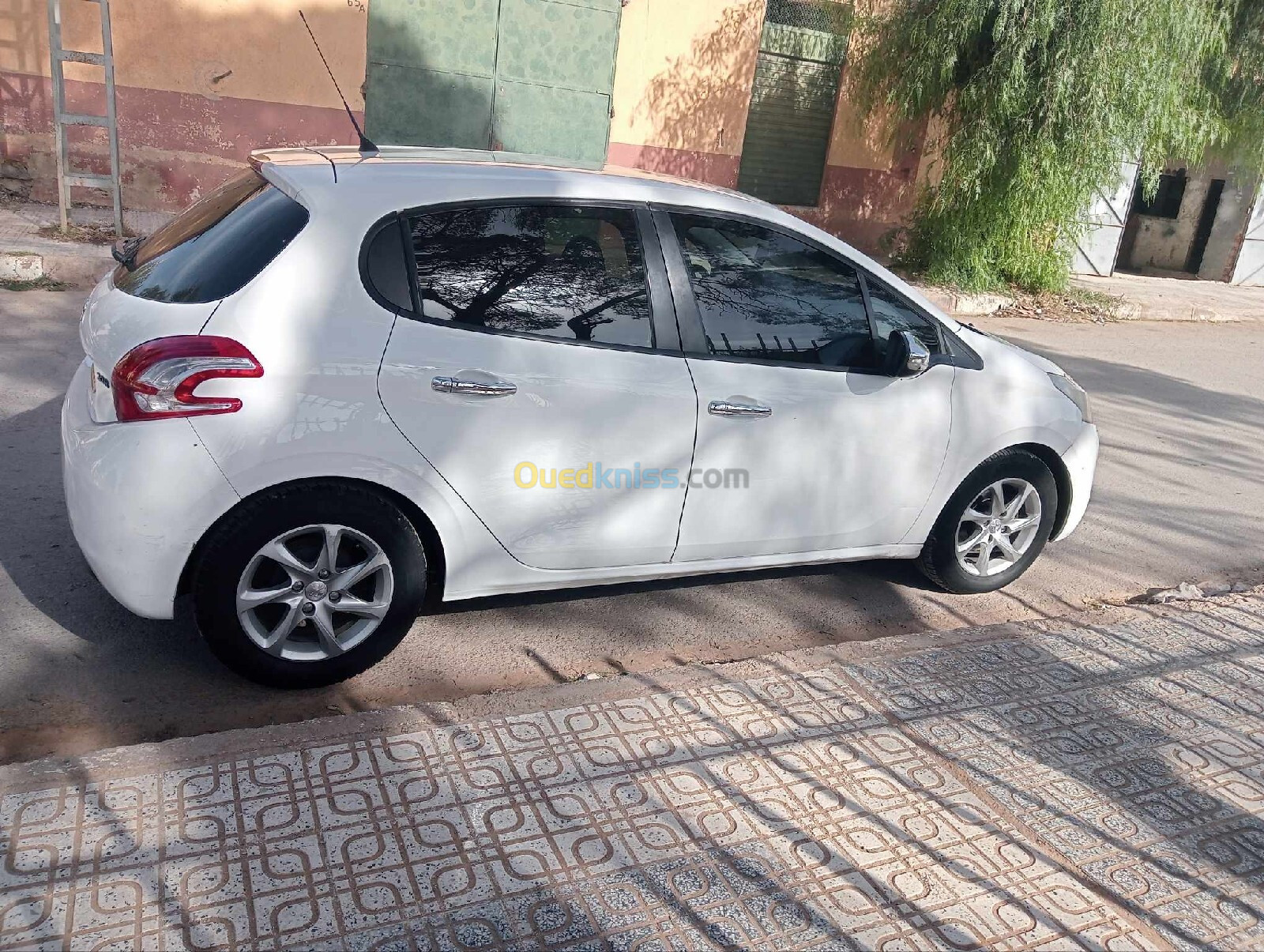 Peugeot 208 2014 208