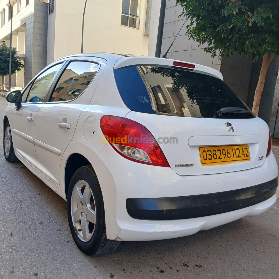 Peugeot 207 2012 207