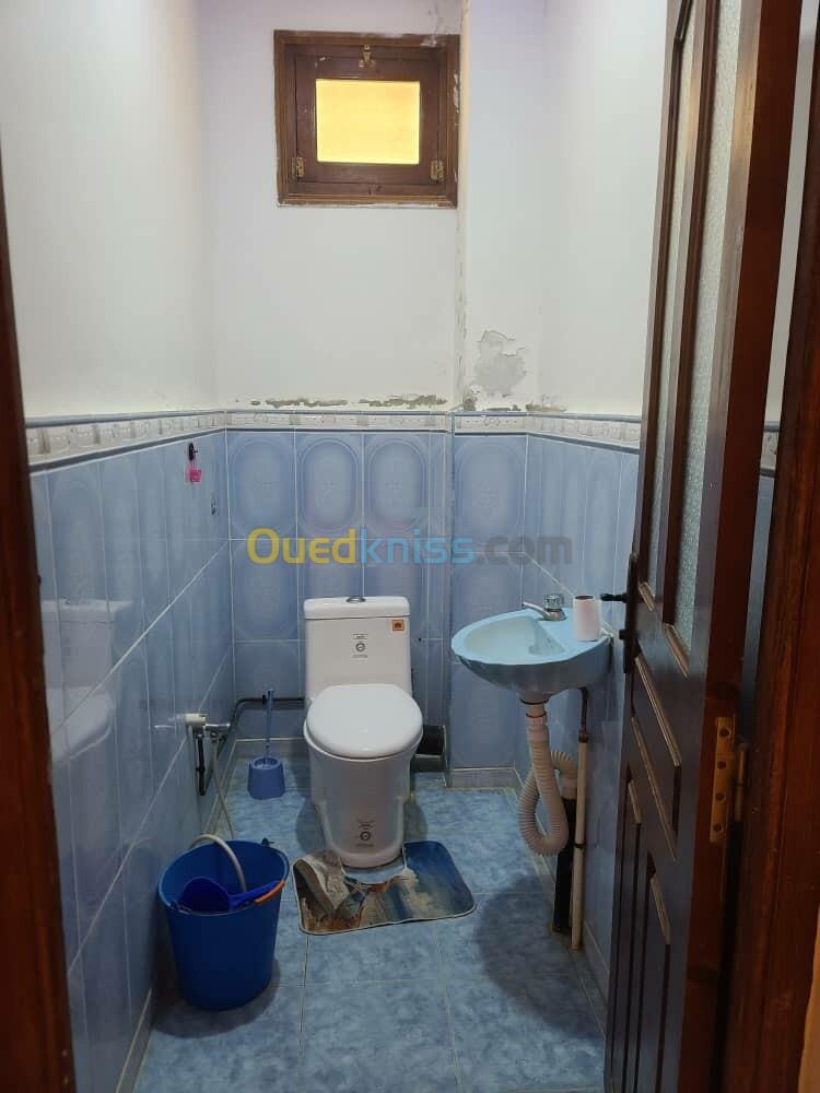 Location vacances Niveau De Villa F3 Skikda Skikda