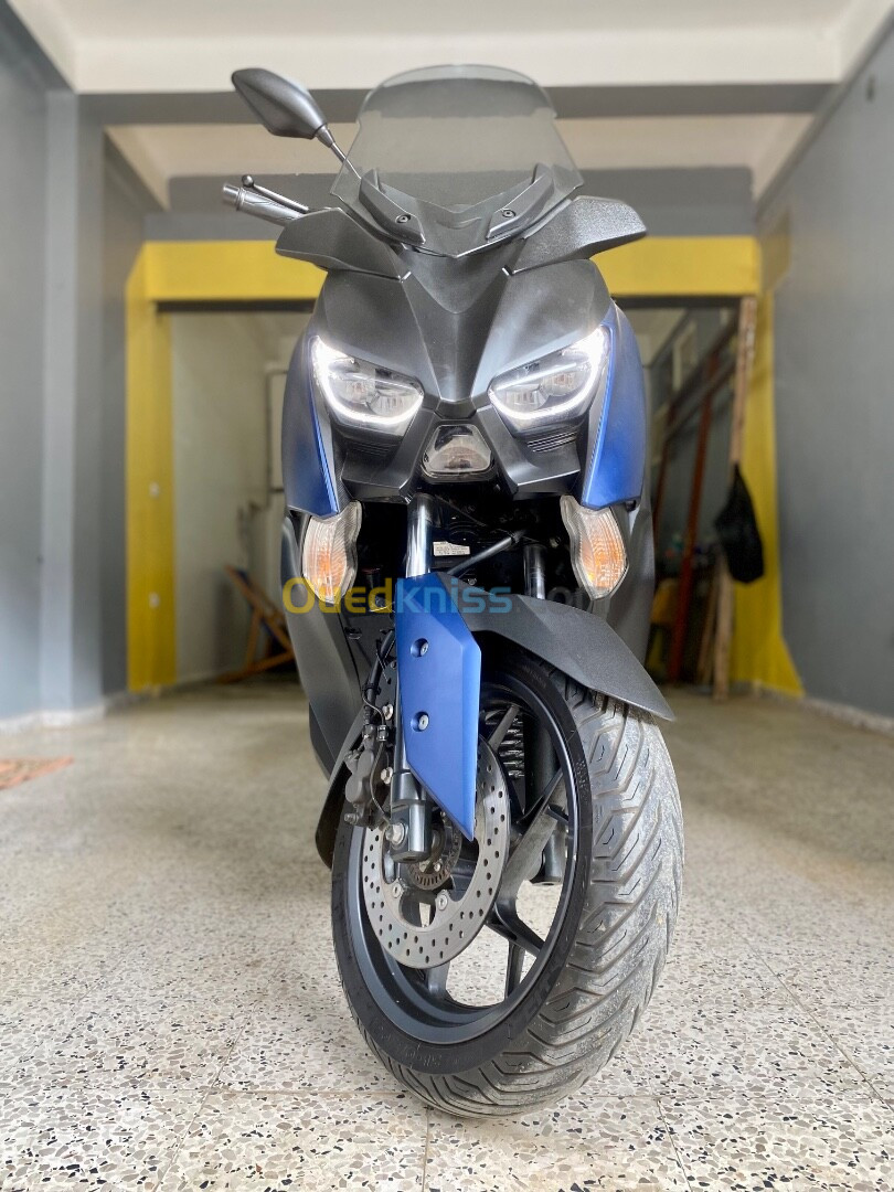 YAMAHA Xmax 125 2019