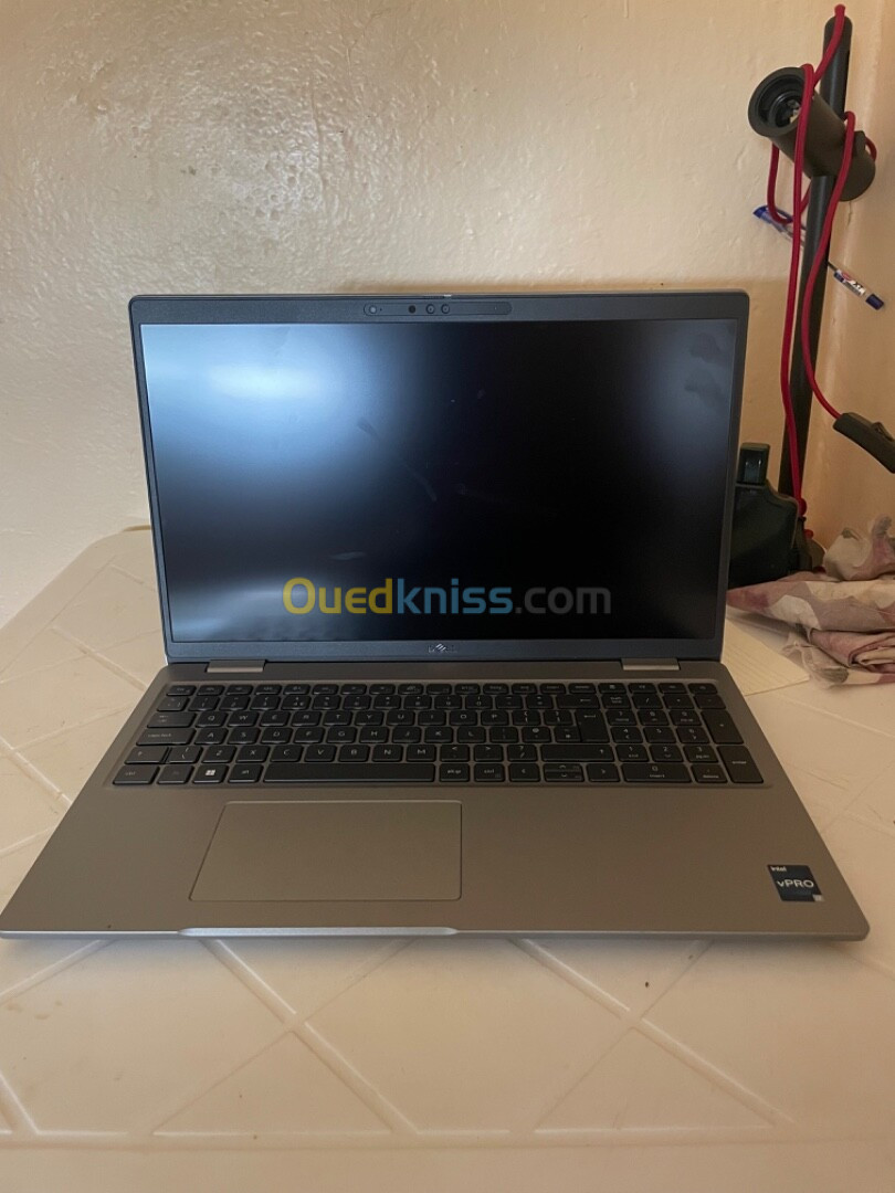 Dell Precision 3570 i7 12eme 32gb ram