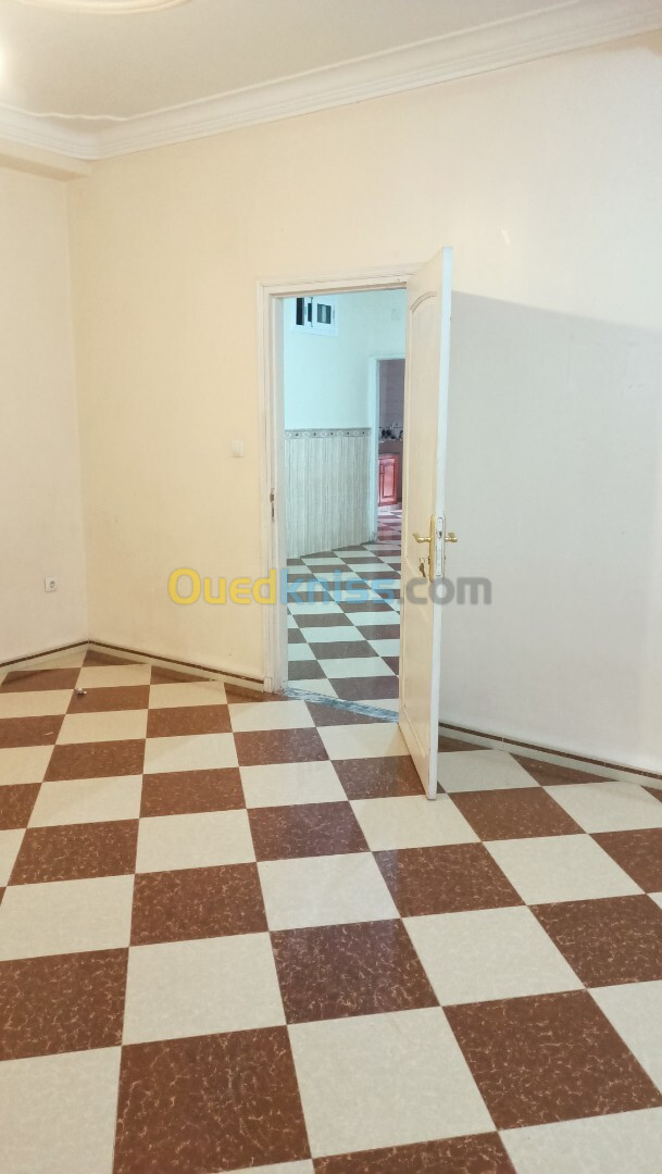 Location Appartement F3 Alger Dar el beida