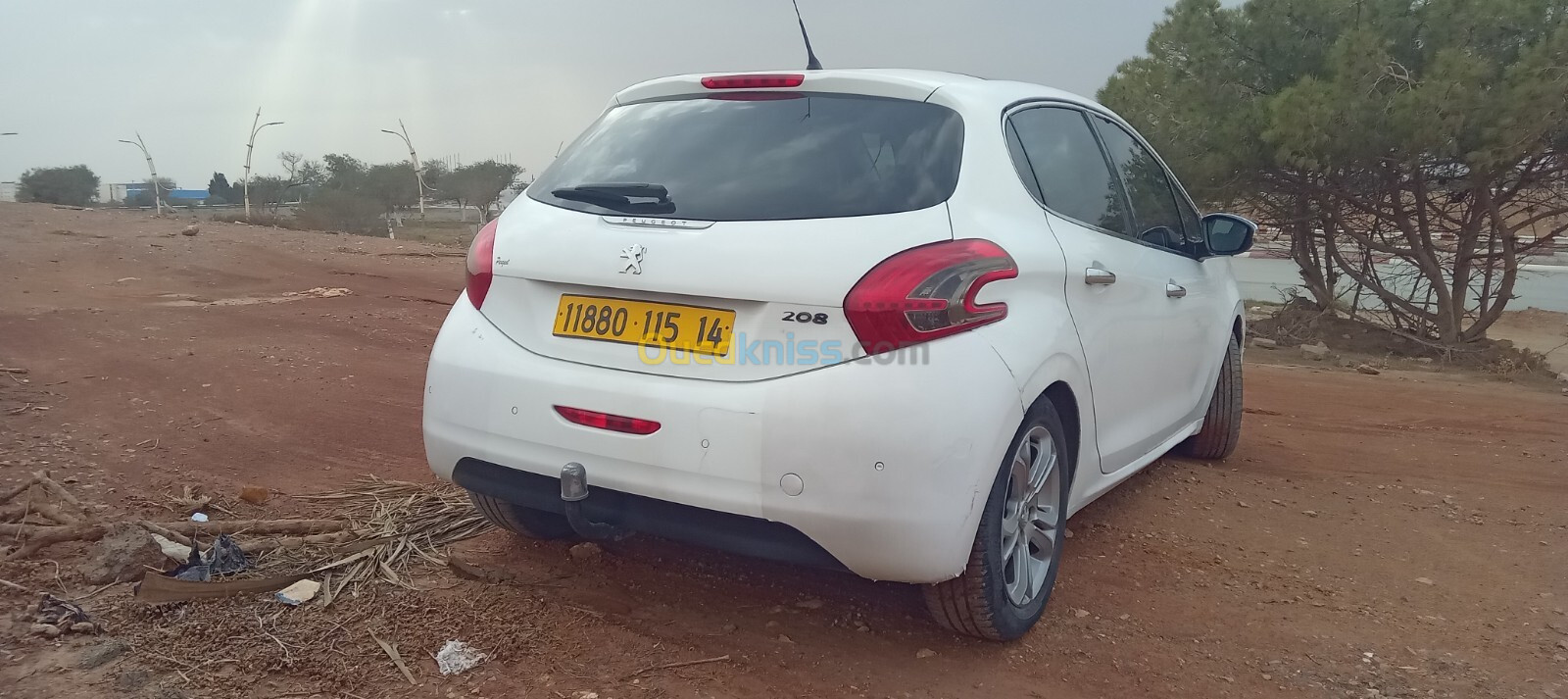 Peugeot 208 2015 Allure Facelift