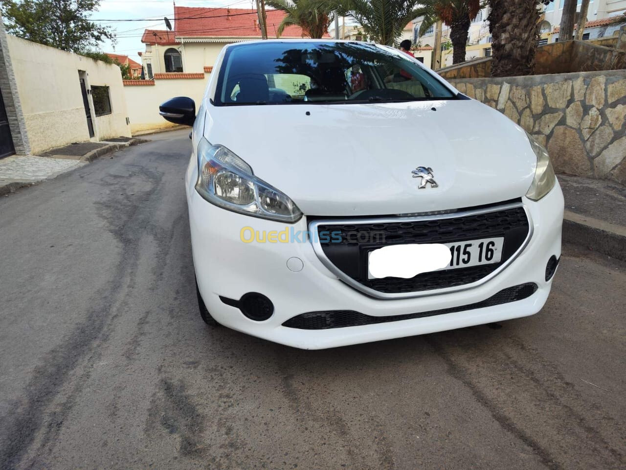 Peugeot 208 2015 Active Facelift