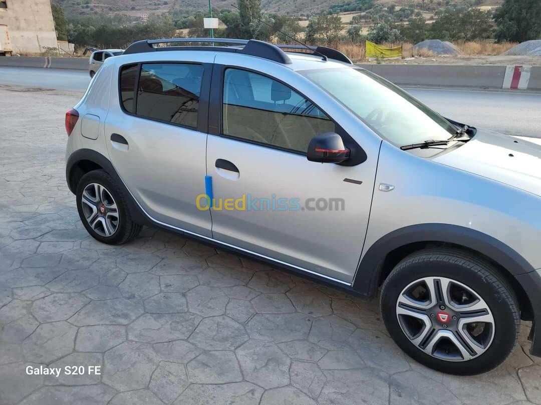 Dacia Sandero 2019 Techroad