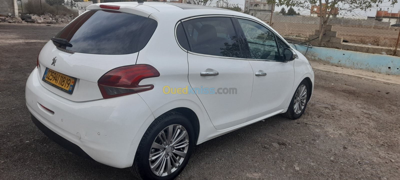 Peugeot 208 2018 Allure Facelift