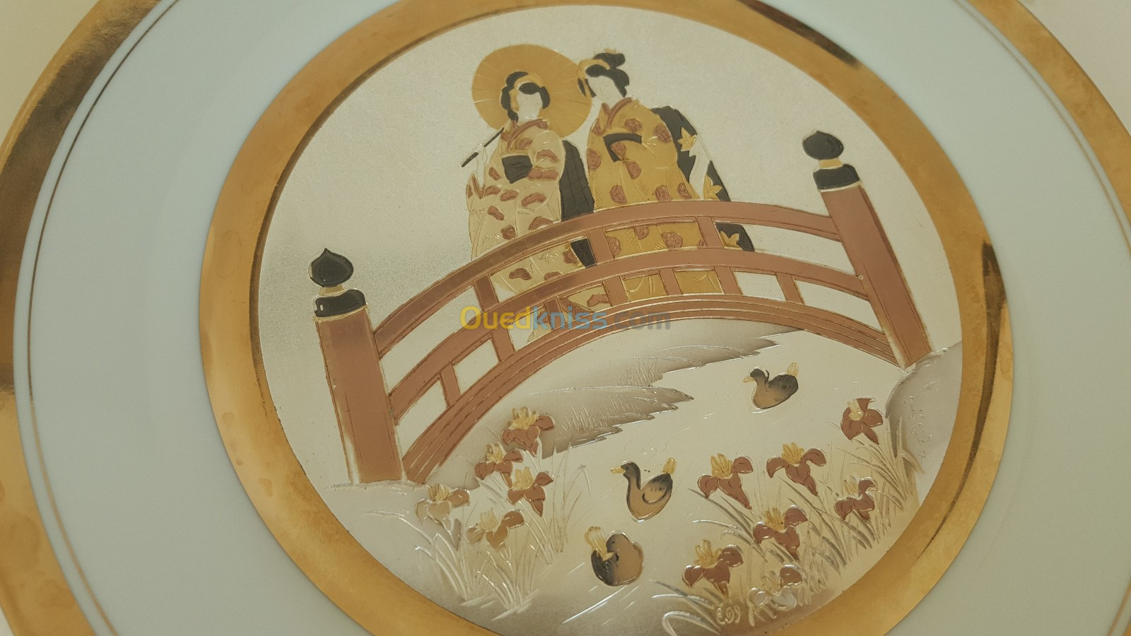 Assiette Japonnaise CHOKIN de collection en porcelaine, artiste YOSHINOBU HARA édition limité 