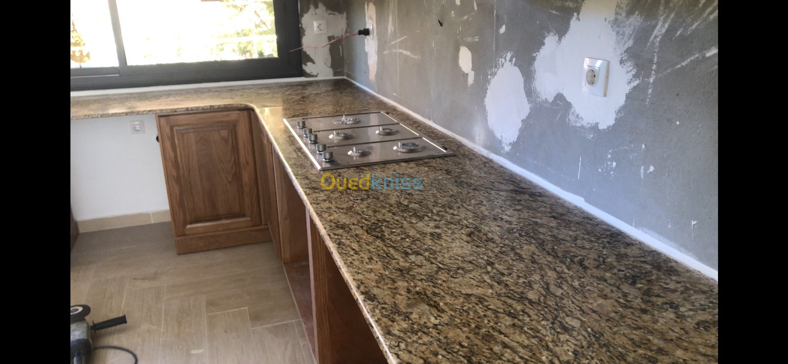 Transformation de marbre et granite et le quartz depuis 1963