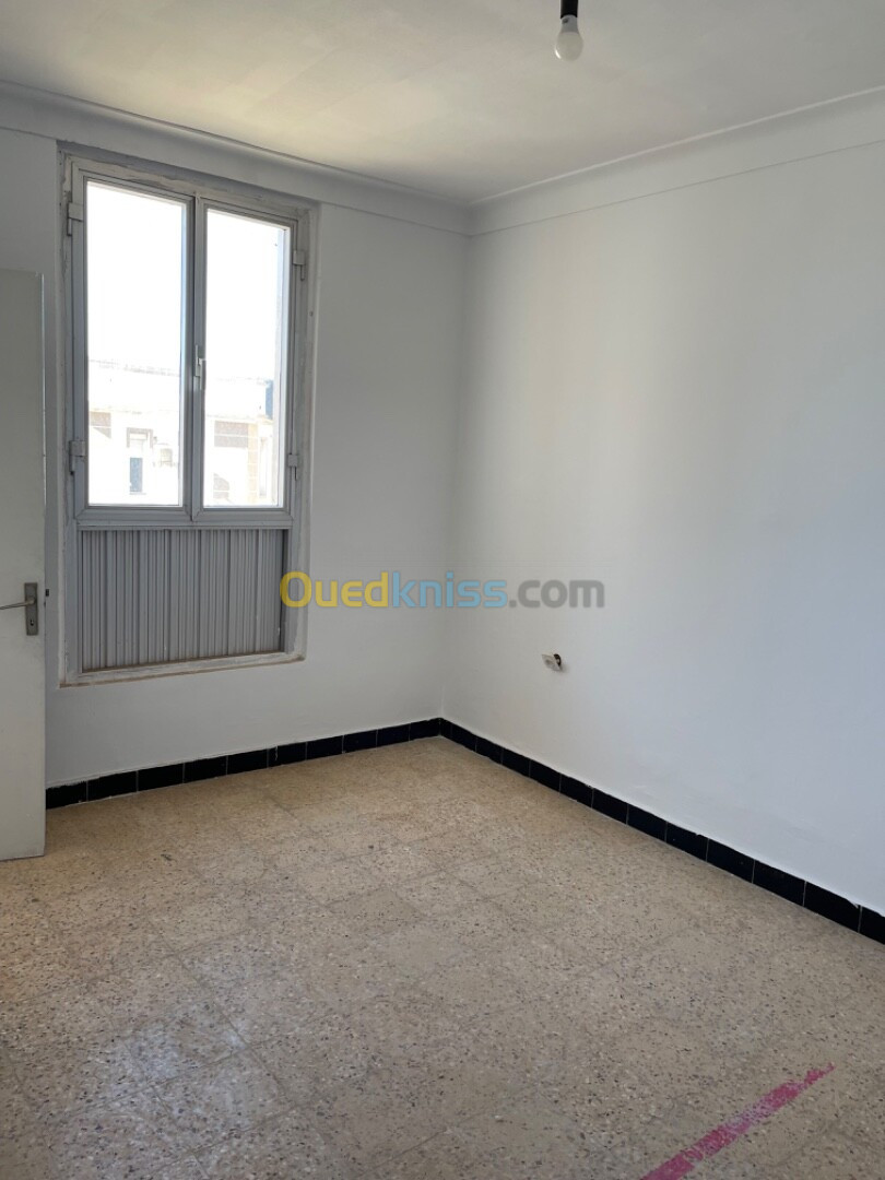 Vente Appartement F3 Mostaganem Mostaganem