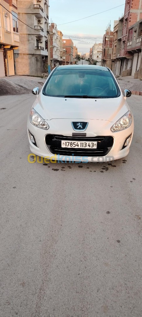 Peugeot 308 2013 