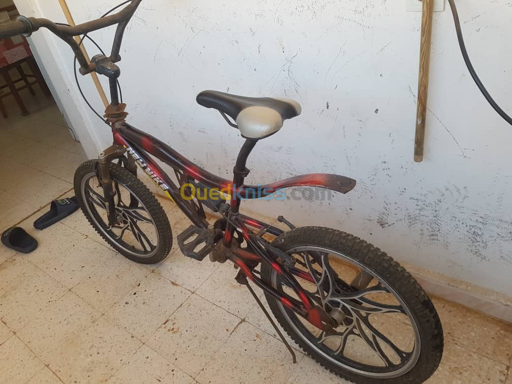 Vélo bmx 