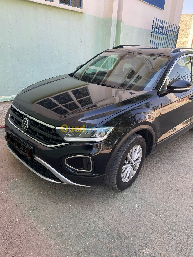 Volkswagen T-Roc 2023 Life