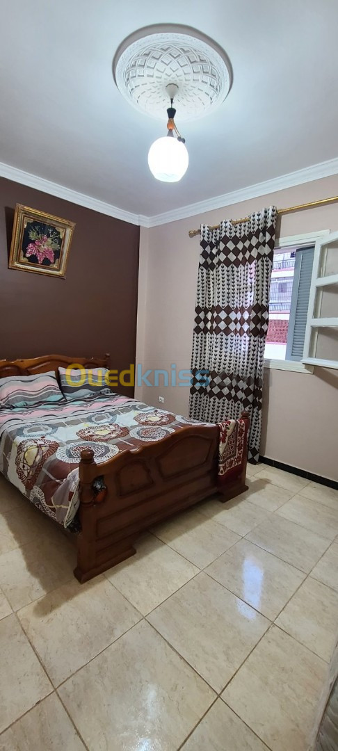 Location vacances Appartement F3 Mostaganem Mostaganem