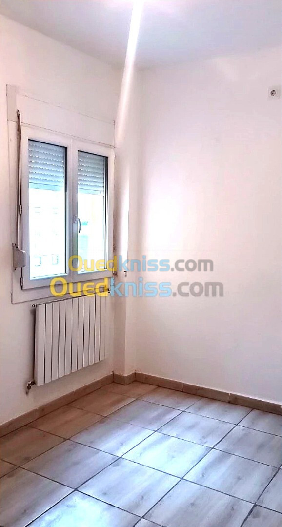 Location Appartement F4 Alger Souidania