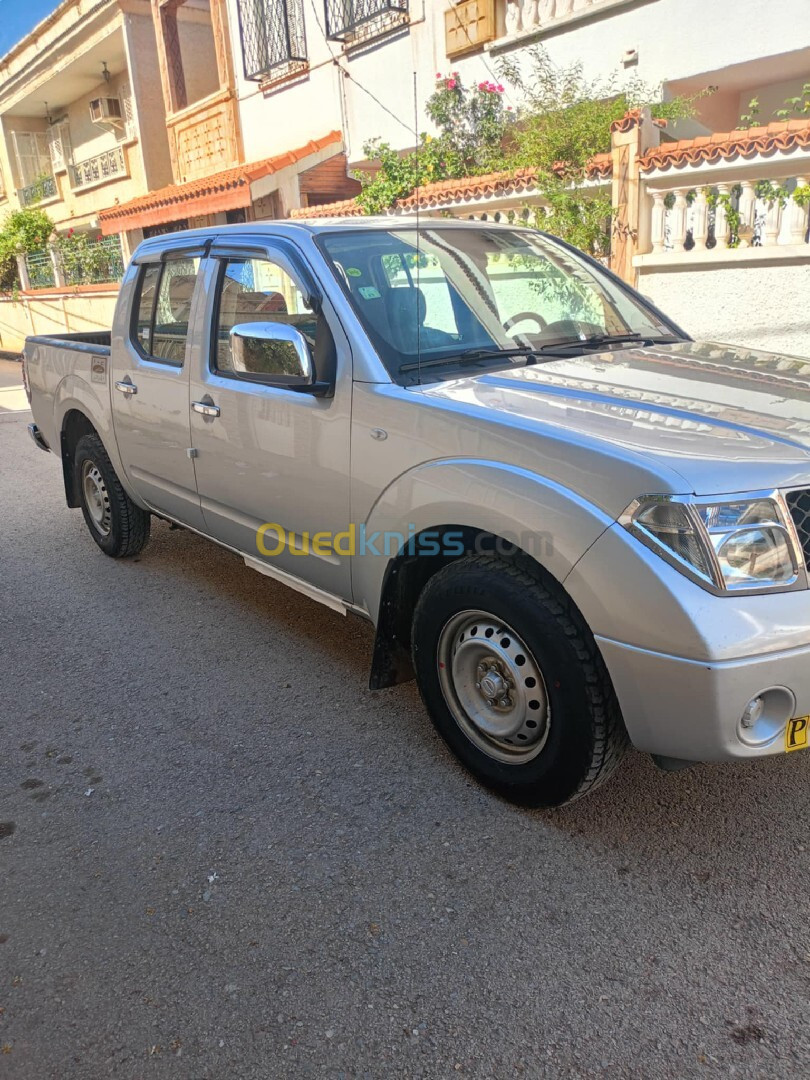 Nissan Navara 2015 Elegance 4x2