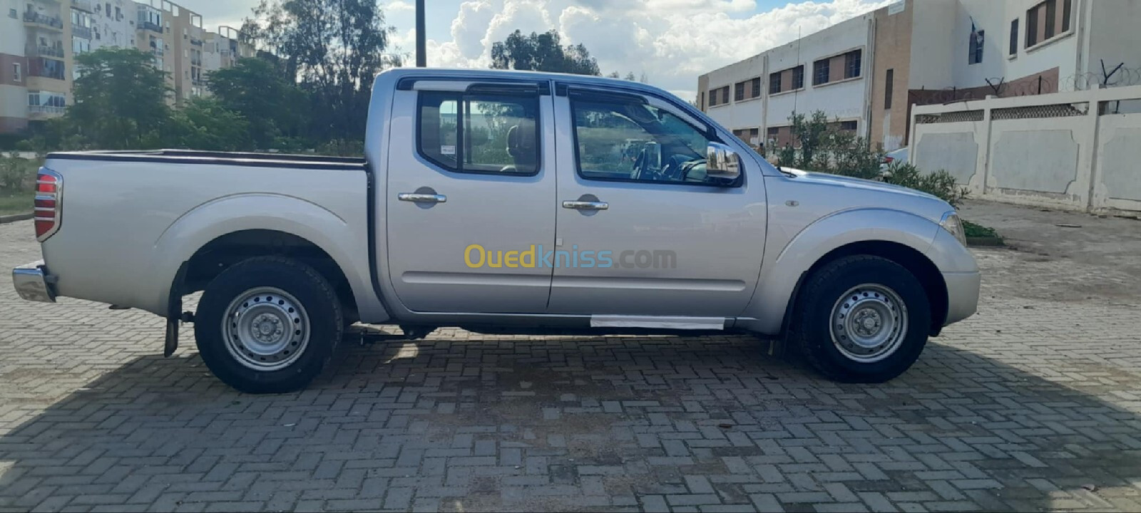 Nissan Navara 2015 Elegance 4x2