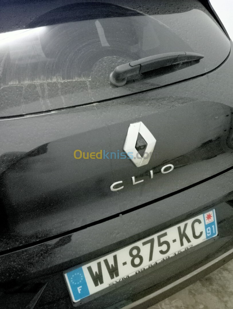 Renault Clio5 2022 Internet