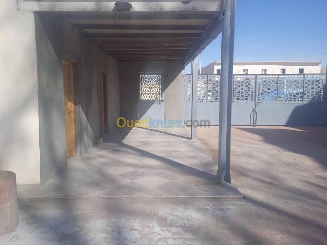 Location bien immobilier Ouargla Hassi messaoud