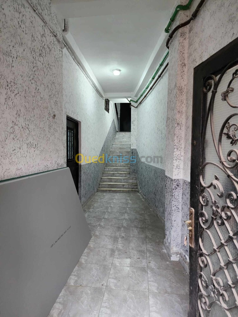 Location Appartement F3 Tizi Ouzou Tigzirt