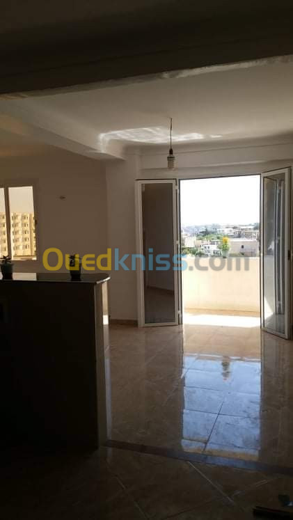 Location Appartement F4 Alger Draria