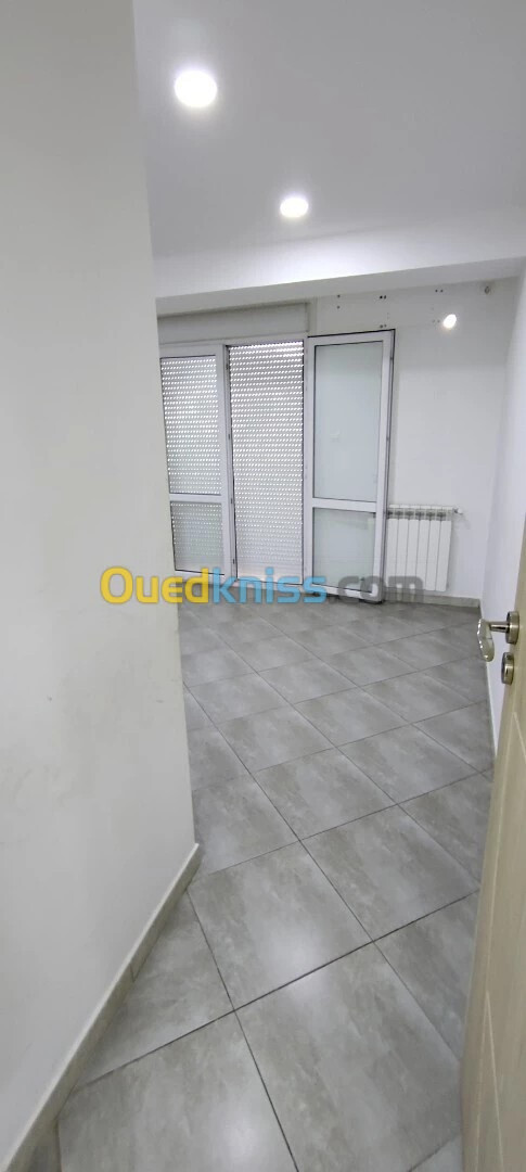 Location Appartement F03 Béjaïa Tala hamzadaira