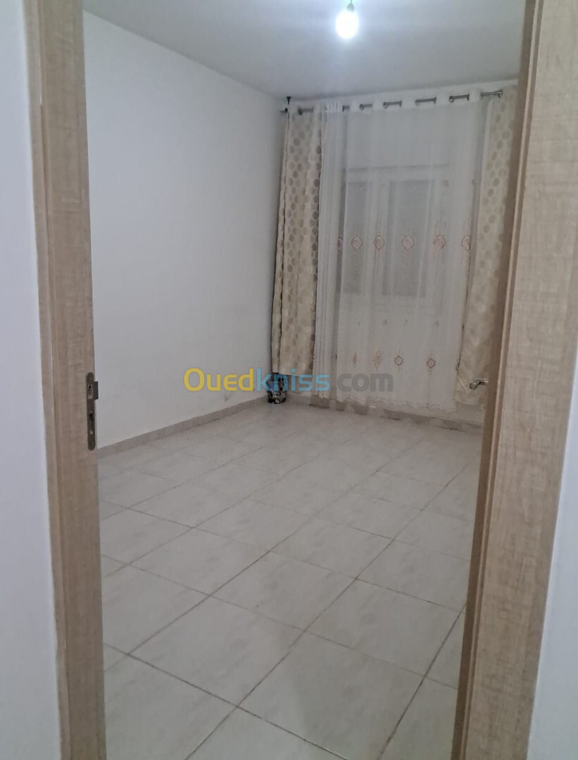 Location Appartement F4 Alger Mahelma