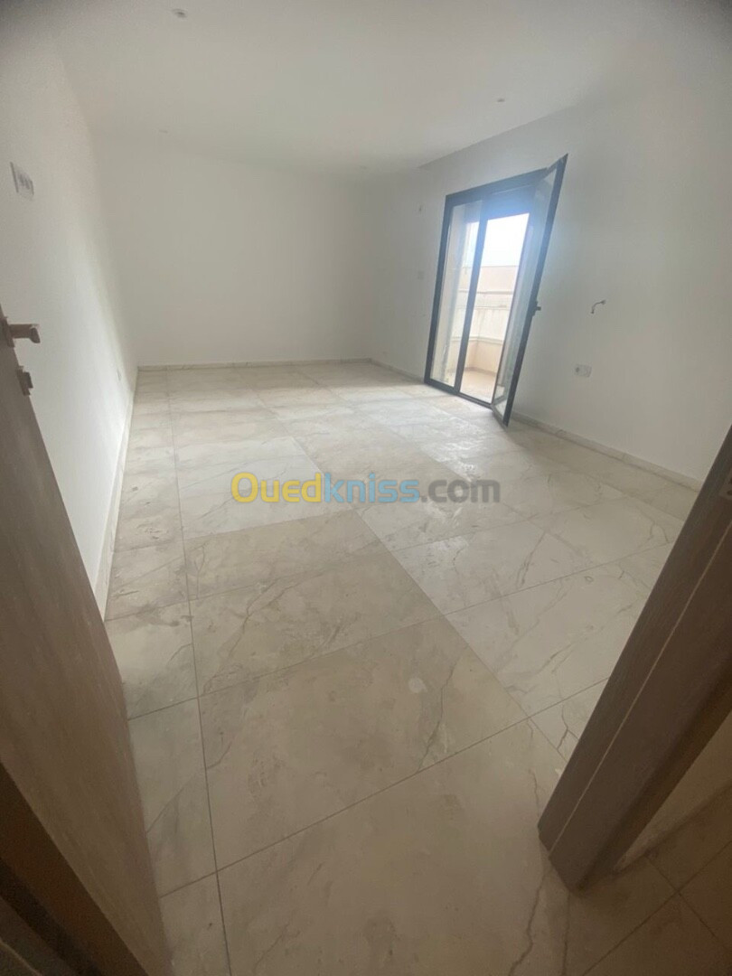 Vente Appartement F4 Alger Kouba