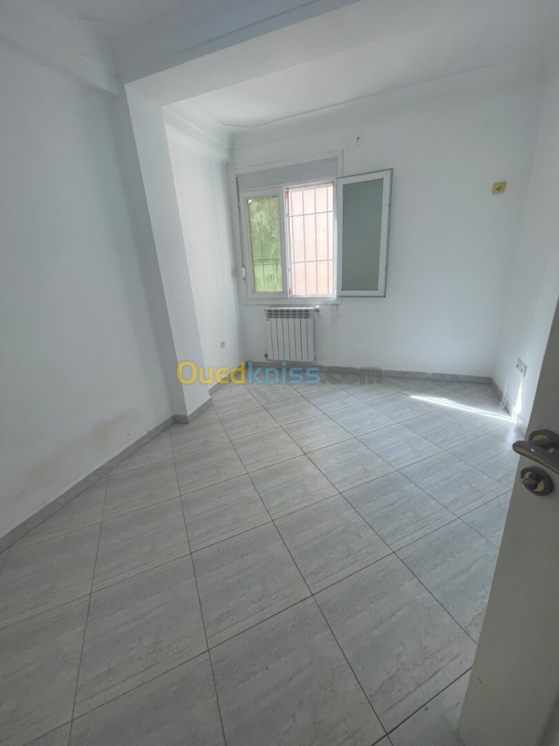 Location Appartement F4 Alger Kouba