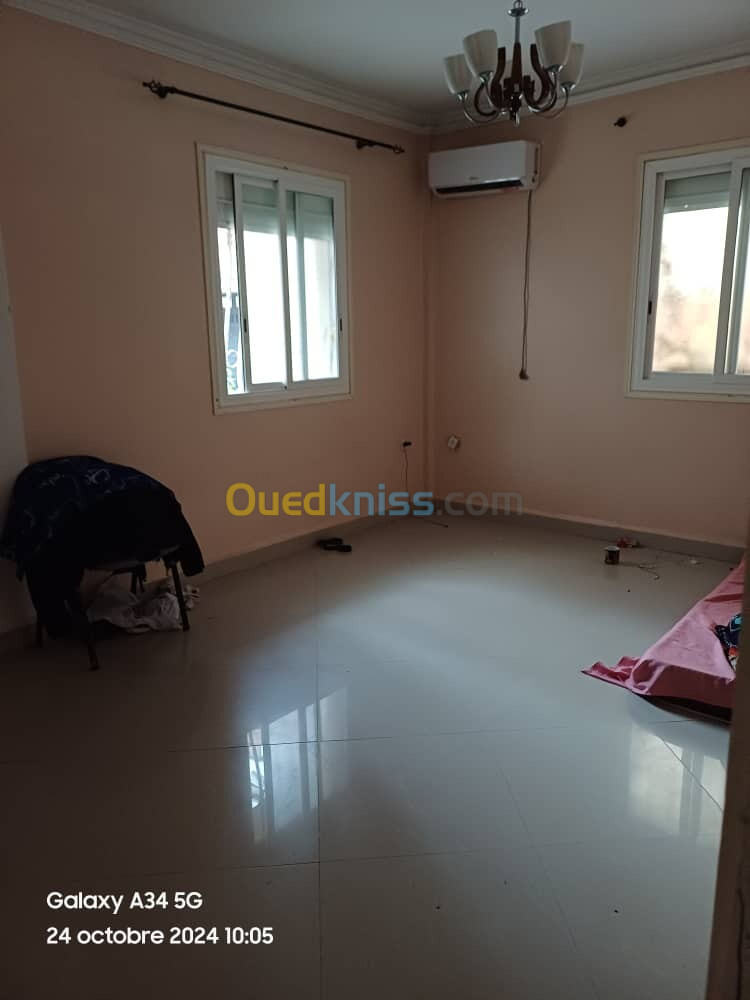 Location Niveau De Villa F2 Alger Ain naadja