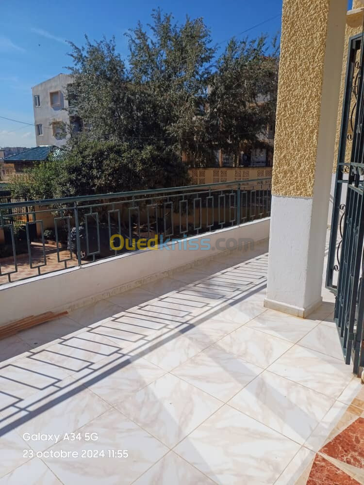 Location Appartement F4 Alger Birkhadem