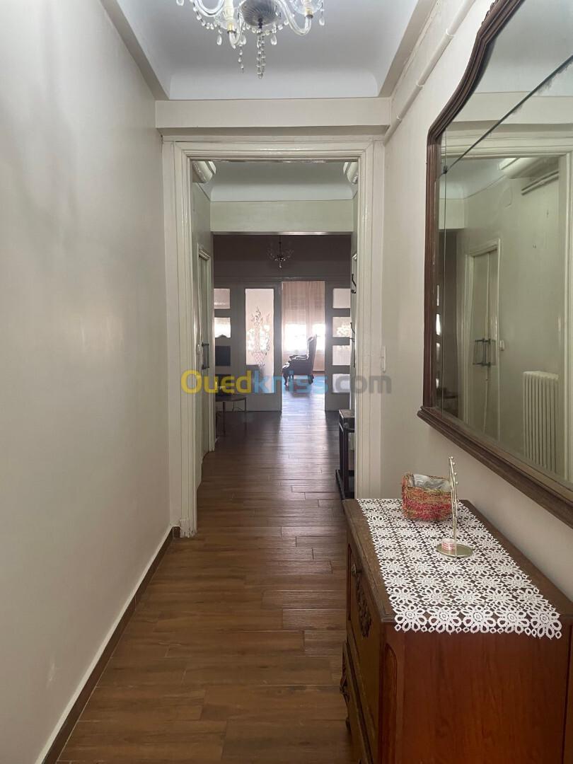 Location Appartement F5 Oran Oran