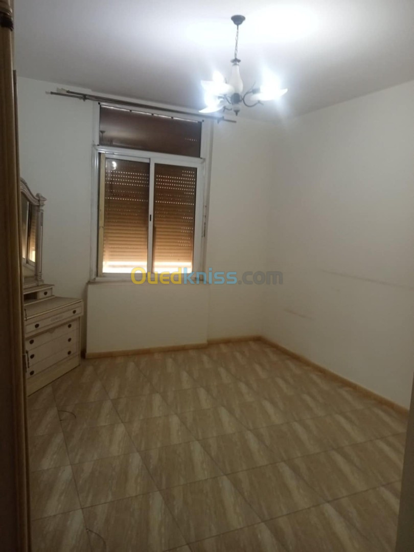 Location Appartement F5 Oran Oran