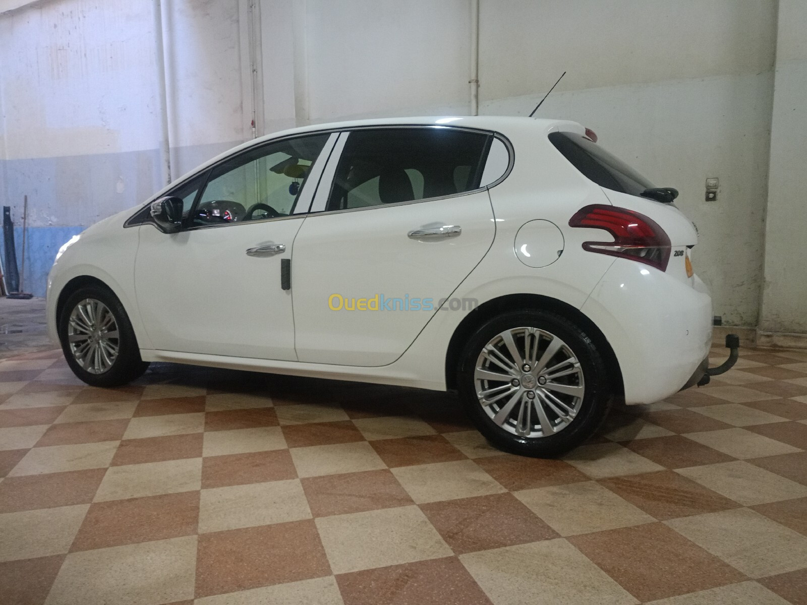 Peugeot 208 2020 Allure