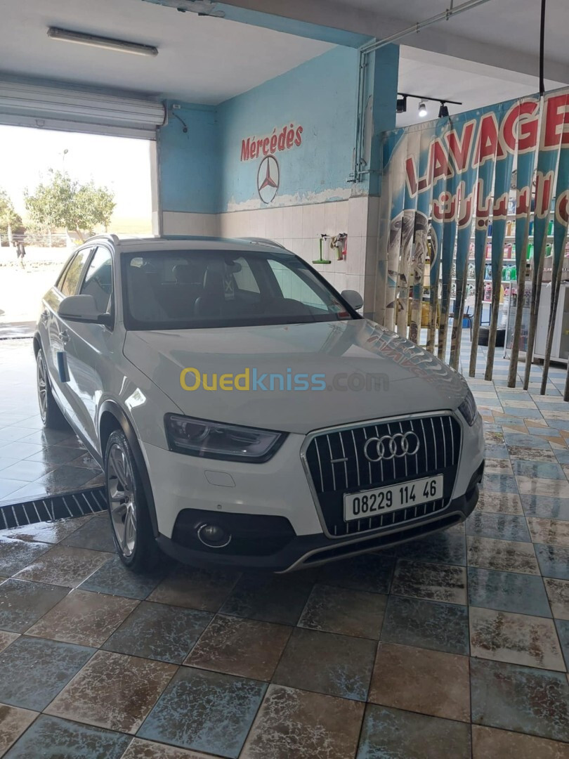 Audi Q3 2014 Off Road