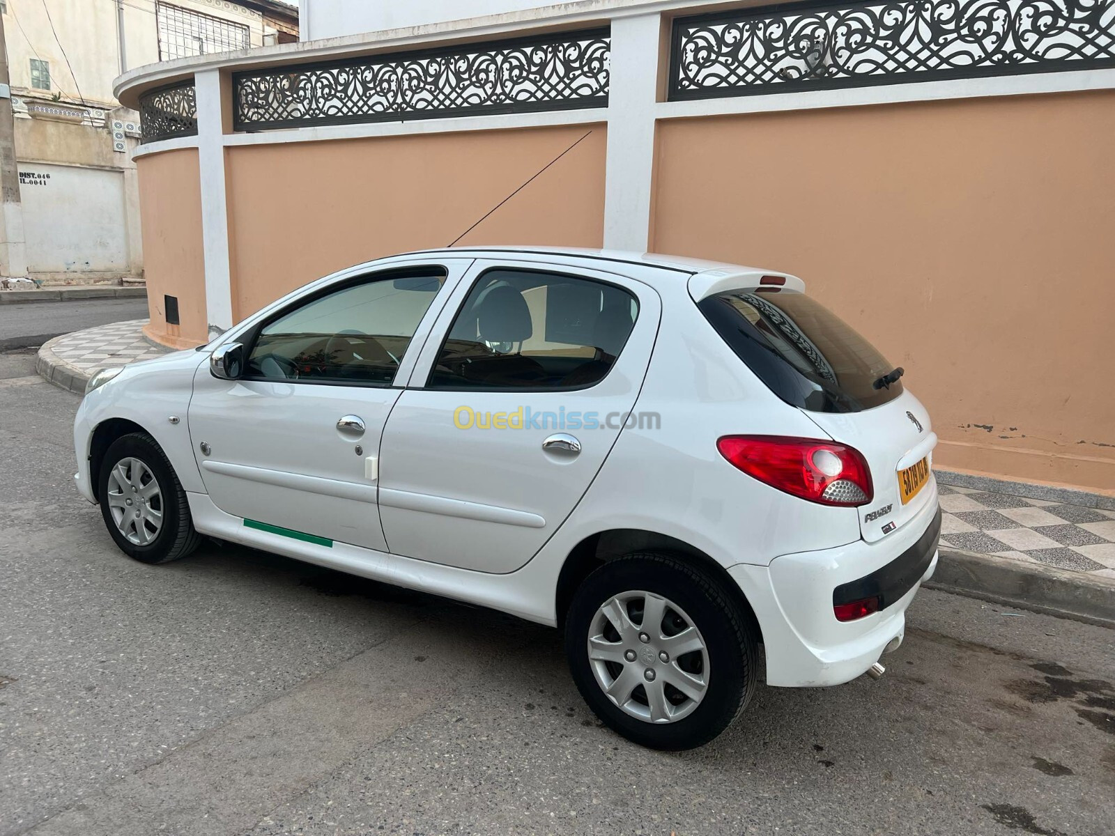 Peugeot 206 Plus 2013 206 Plus