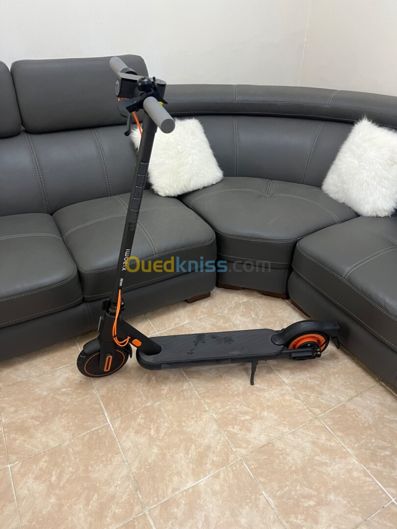 Trottinette électrique xiaomi 4 GO