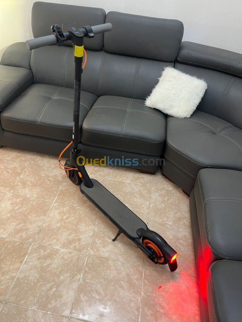 Trottinette électrique xiaomi 4 GO