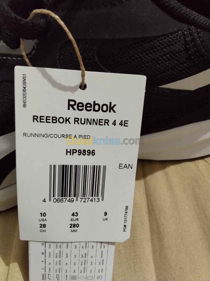 Basquette Reebok running Venu de France 