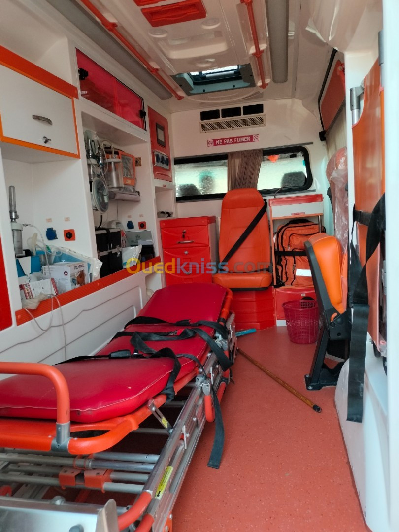 Location ambulance médicalisé 