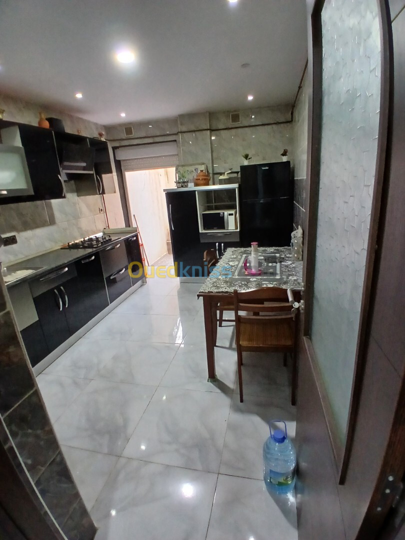 Vente Appartement F3 Alger Bordj el kiffan