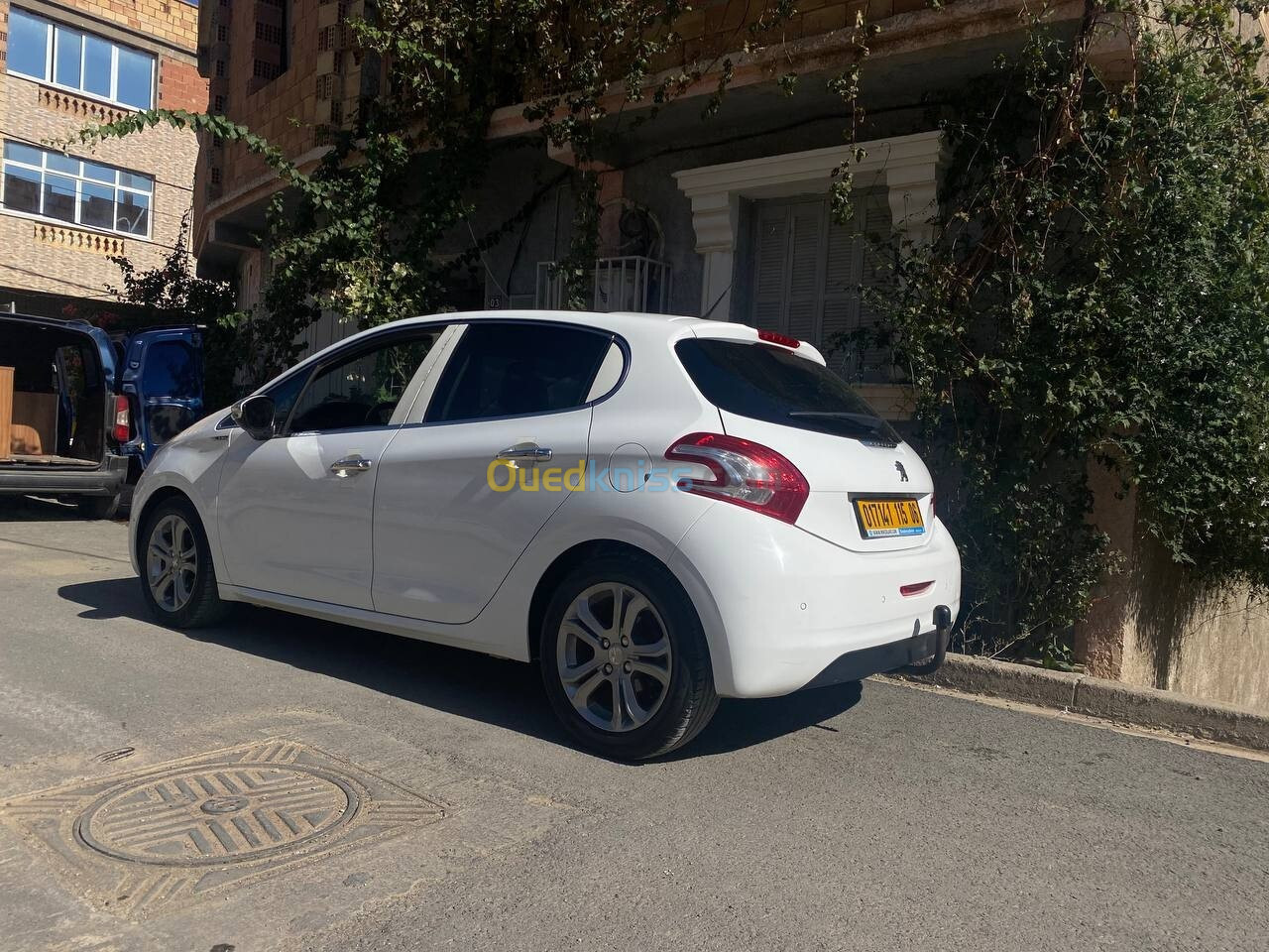 Peugeot 208 2015 Allure